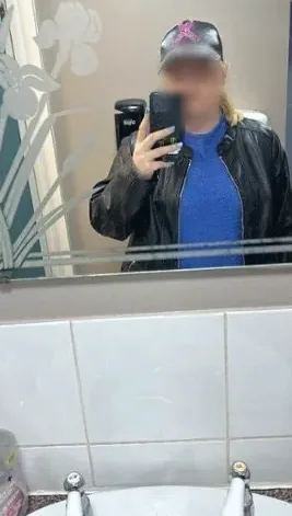 Amira, 21
