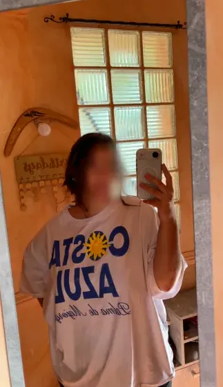 Paula, 21