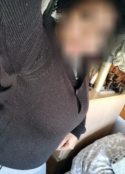 Selina, 39